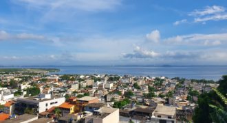 Ótima casa 2 qrts, com linda vista para Baía de Guanabara